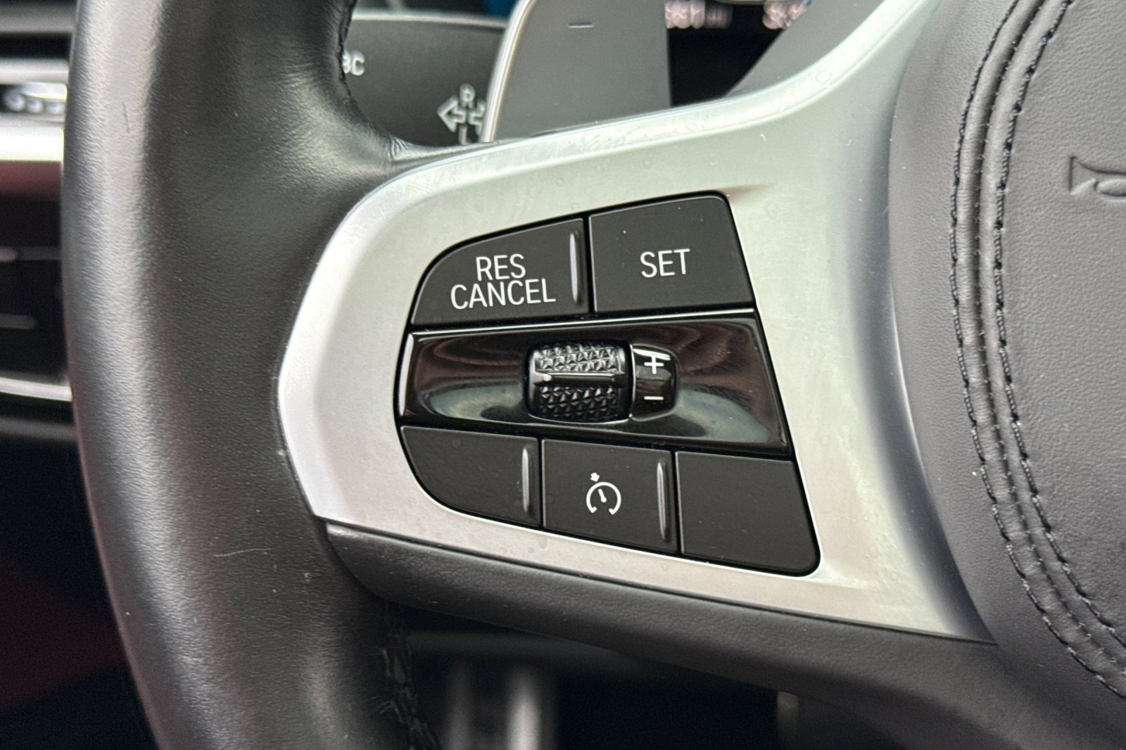 Certified 2021 BMW X4 xDrive30i w/ Executive Package image 30