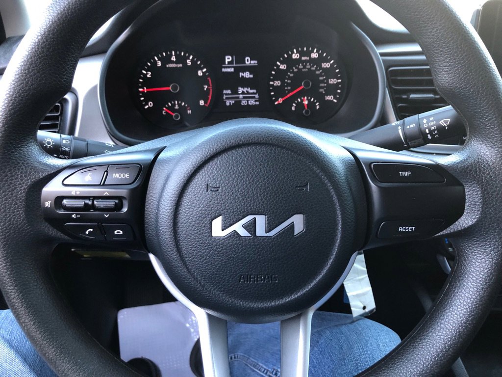 Used 2023 Kia Rio LX image 7