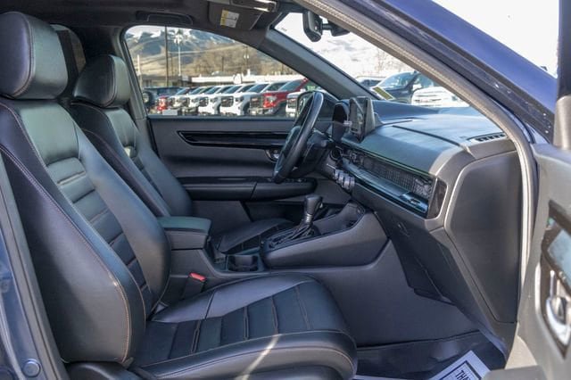 Used 2023 Honda CR-V Sport Touring image 7