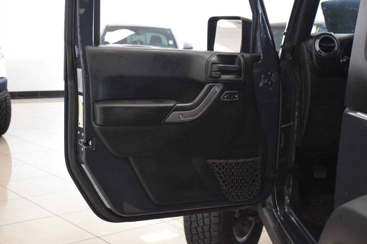 Used 2017 Jeep Wrangler Sport w/ Quick Order Package 23S image 34