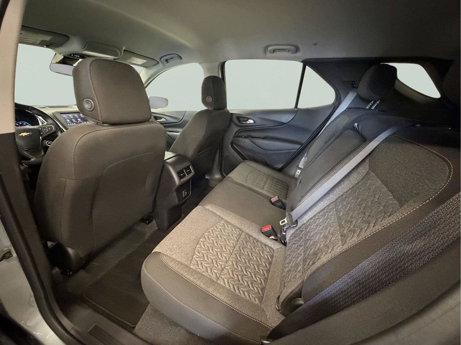 Used 2024 Chevrolet Equinox LT AWD/4WD image 24