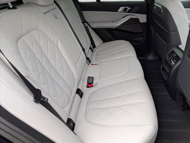 Used 2026 BMW X5 sDrive40i image 22