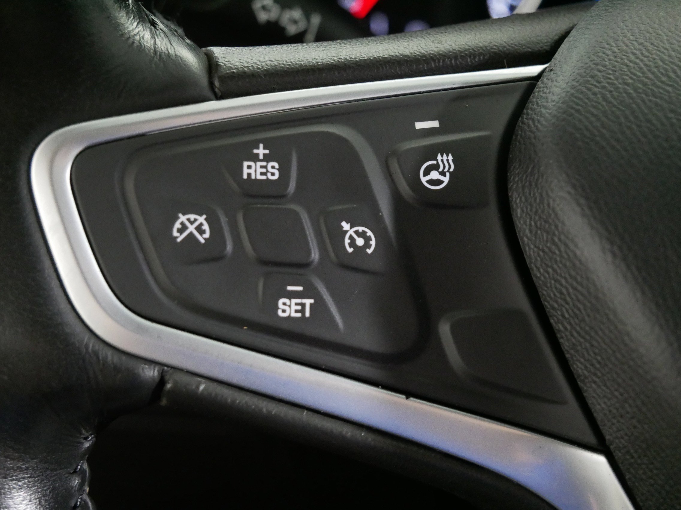 Used 2022 Chevrolet Malibu Premier image 28