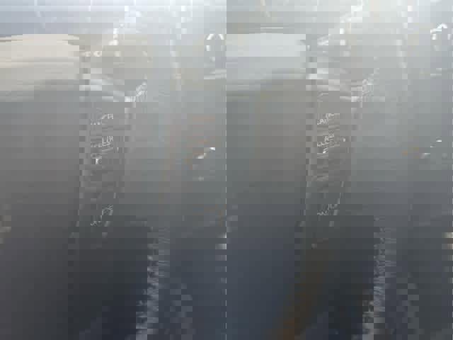 Used 2022 Nissan Frontier SV image 23