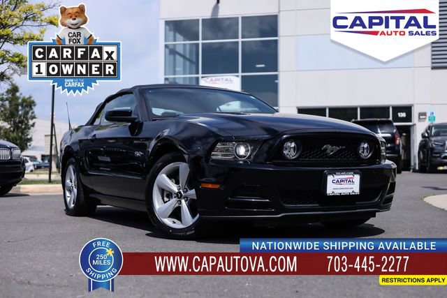 Used 2013 Ford Mustang GT RWD image 1