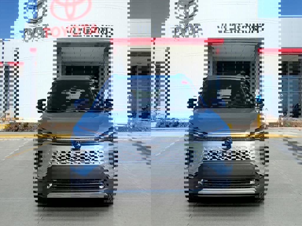 Certified 2026 Toyota Corolla Cross XSE w/ Convenience Package image 11