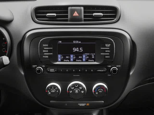 Used 2018 Kia Soul FWD image 10