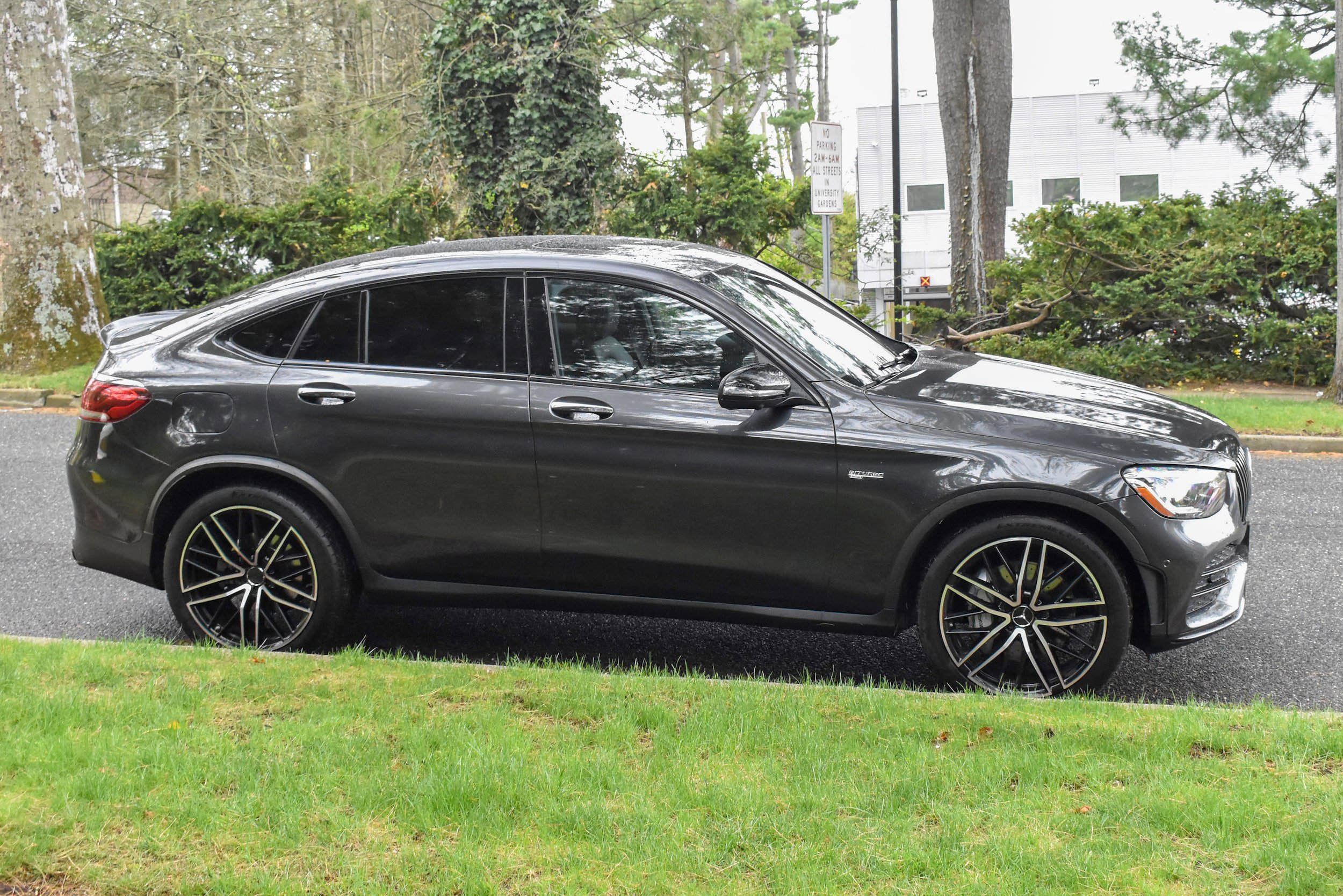 Used 2022 Mercedes-Benz GLC 43 AMG 4MATIC image 10
