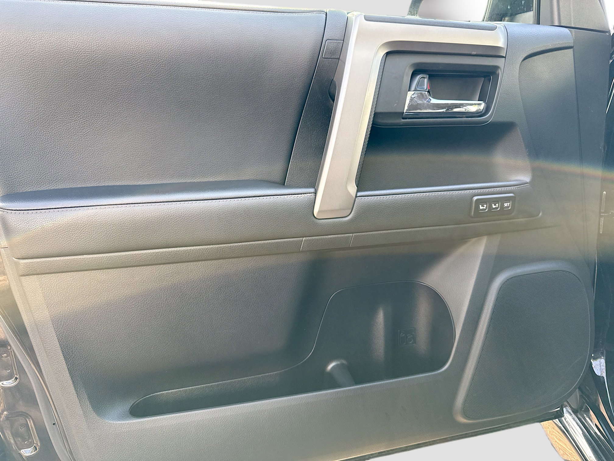 Used 2021 Toyota 4Runner Limited image 20