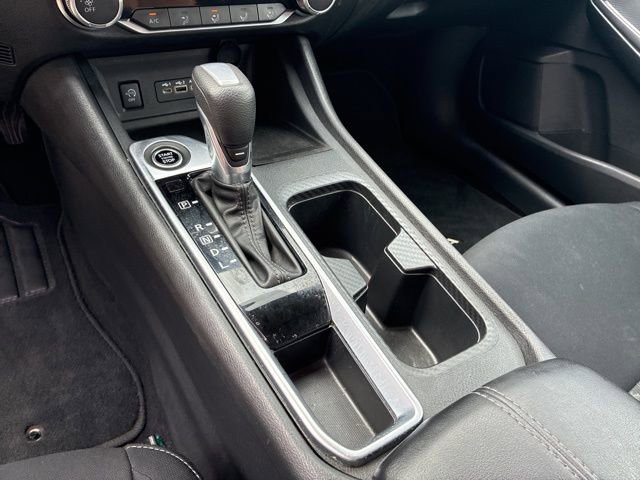 Used 2024 Nissan Sentra SV w/ Lighting Package image 25