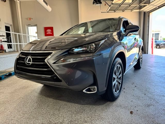 Used 2017 Lexus NX 200t FWD image 3