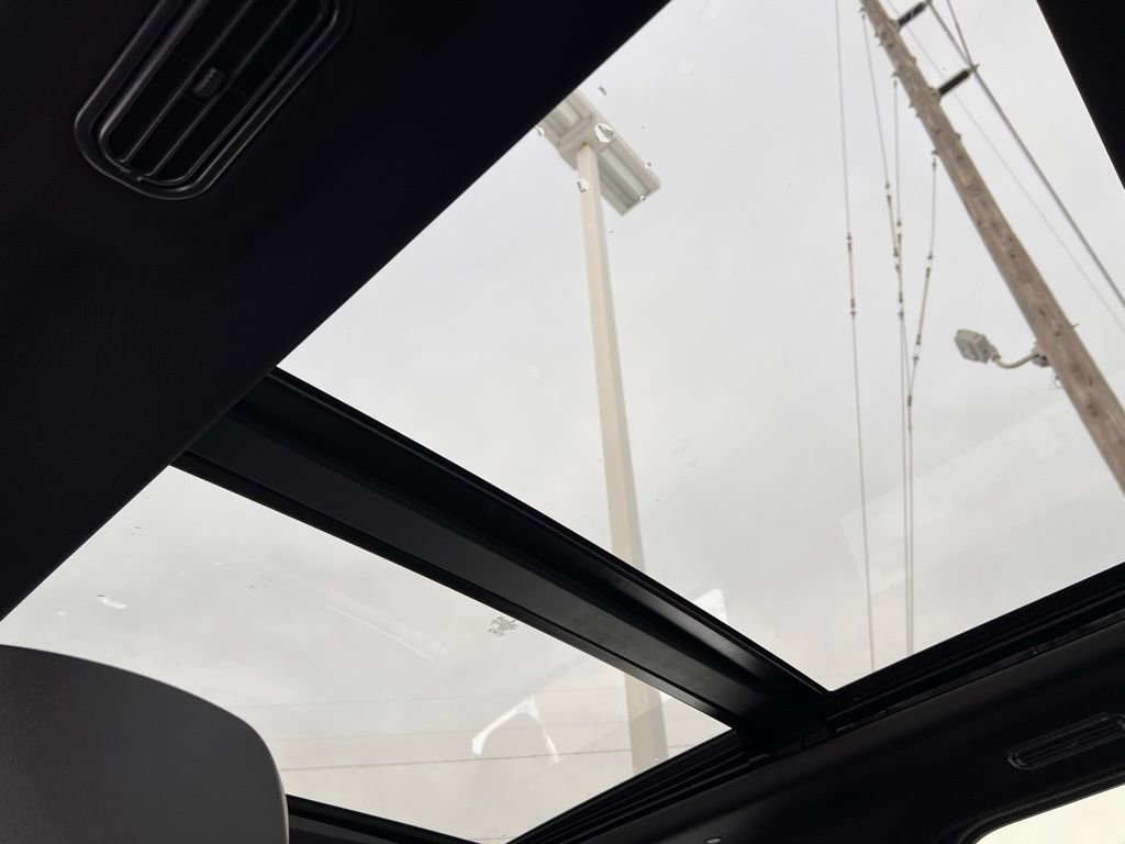 Used 2025 Lincoln Navigator Reserve w/ Jet Appearance Package image 38