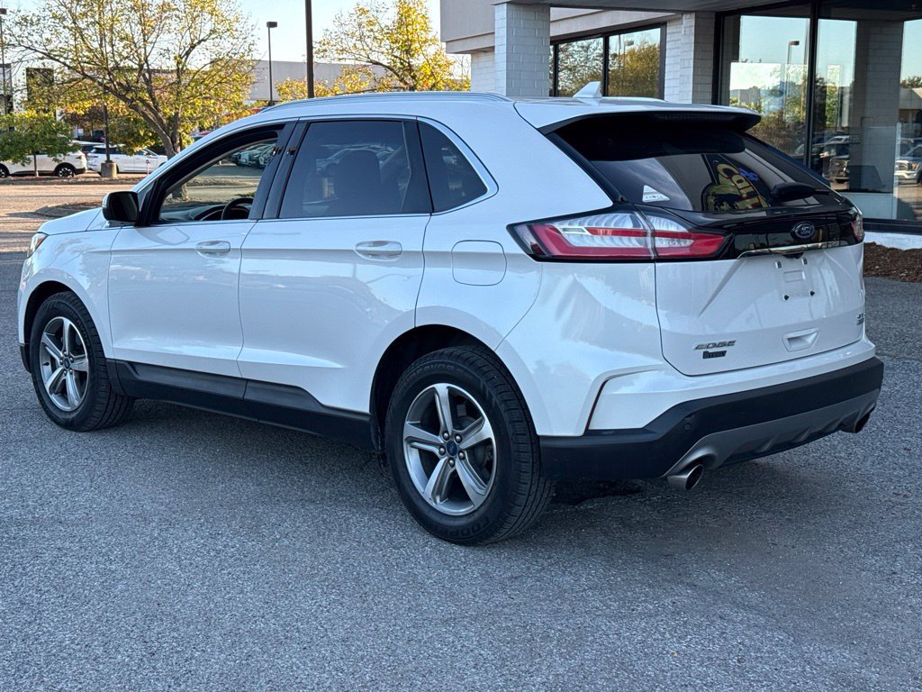 Used 2019 Ford Edge SEL w/ Equipment Group 201A FWD image 8