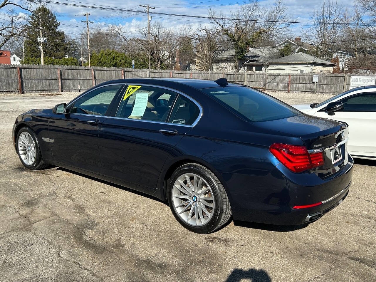Used 2015 BMW 750Li xDrive AWD/4WD image 18