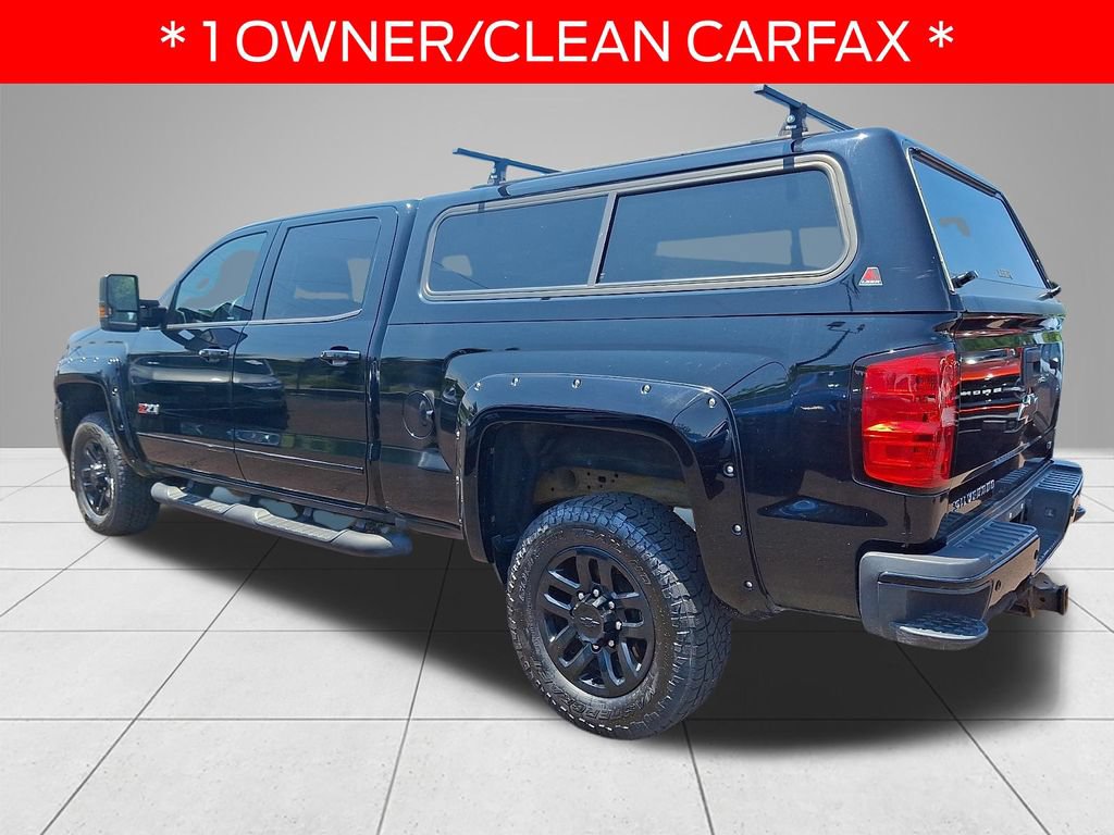 Used 2018 Chevrolet Silverado 2500 LT w/ Midnight Edition AWD/4WD image 6