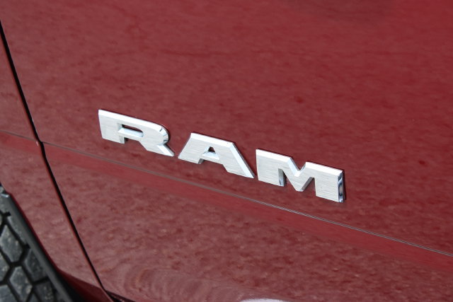 Used 2024 RAM 3500 Big Horn w/ Sport Appearance Package AWD/4WD image 19