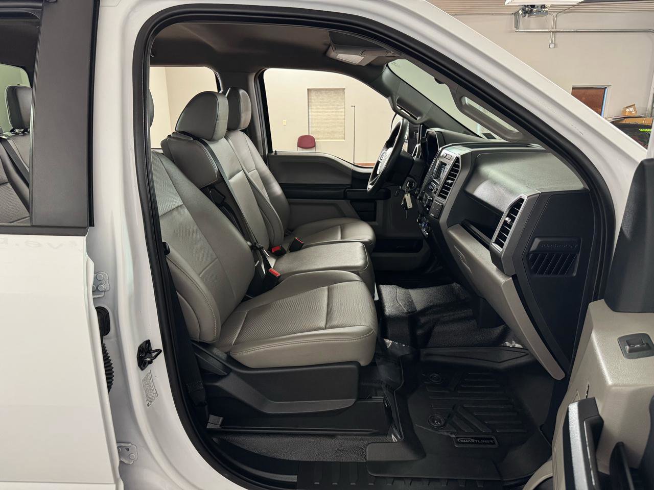 Used 2022 Ford F350 XL w/ STX Appearance Package AWD/4WD image 36