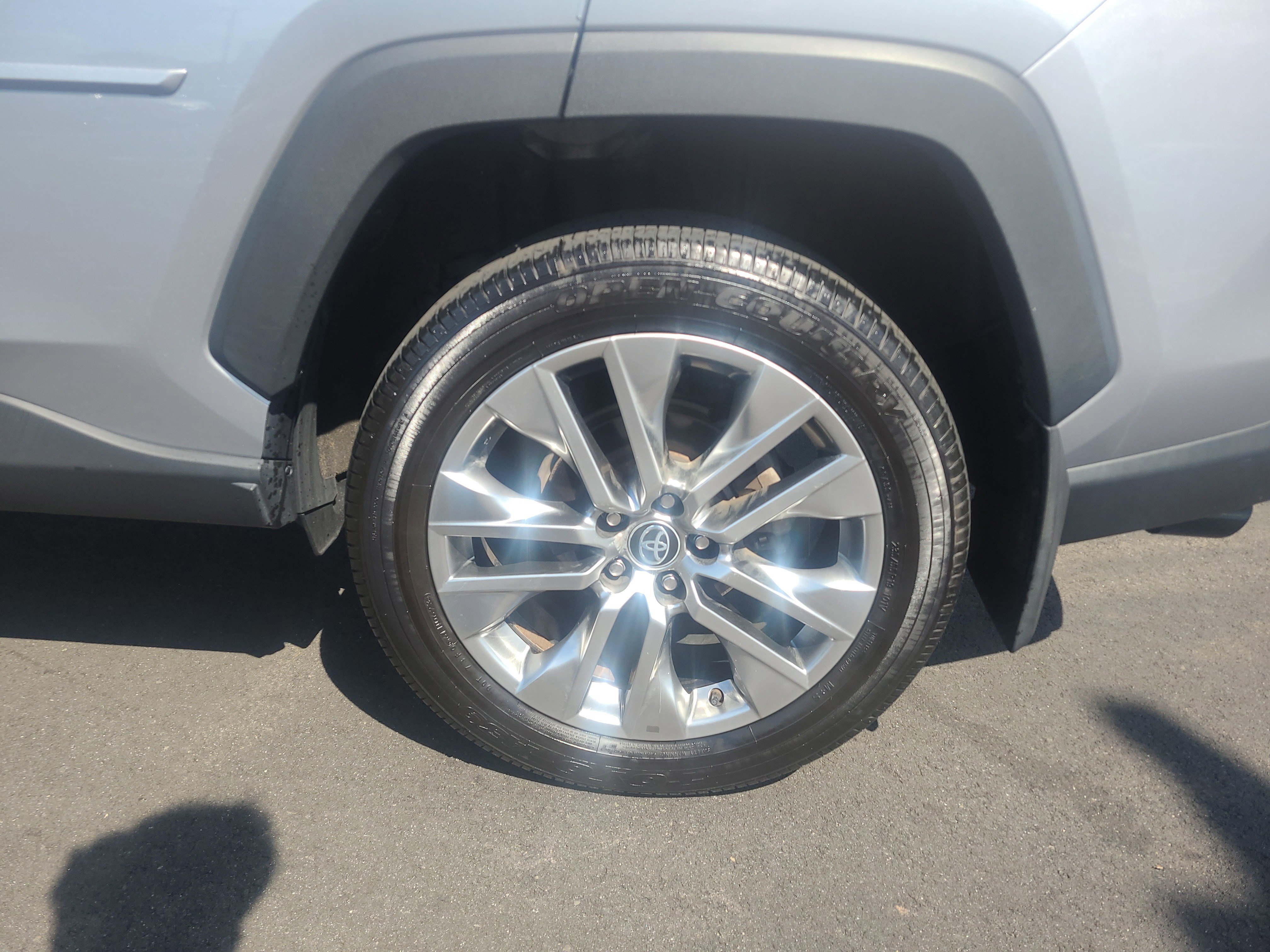 Certified 2023 Toyota RAV4 XLE Premium AWD/4WD image 10