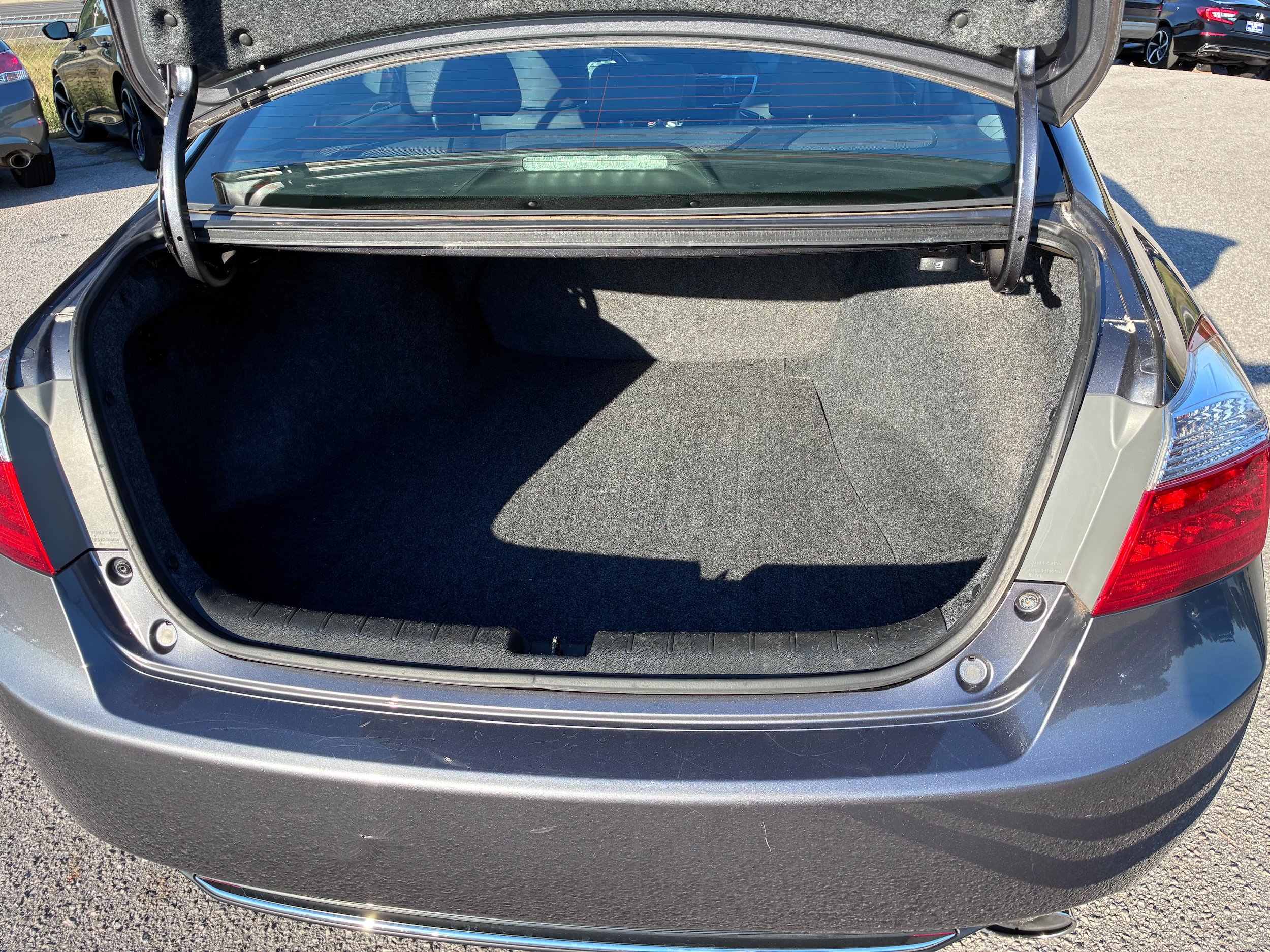 Used 2013 Honda Accord EX-L image 24