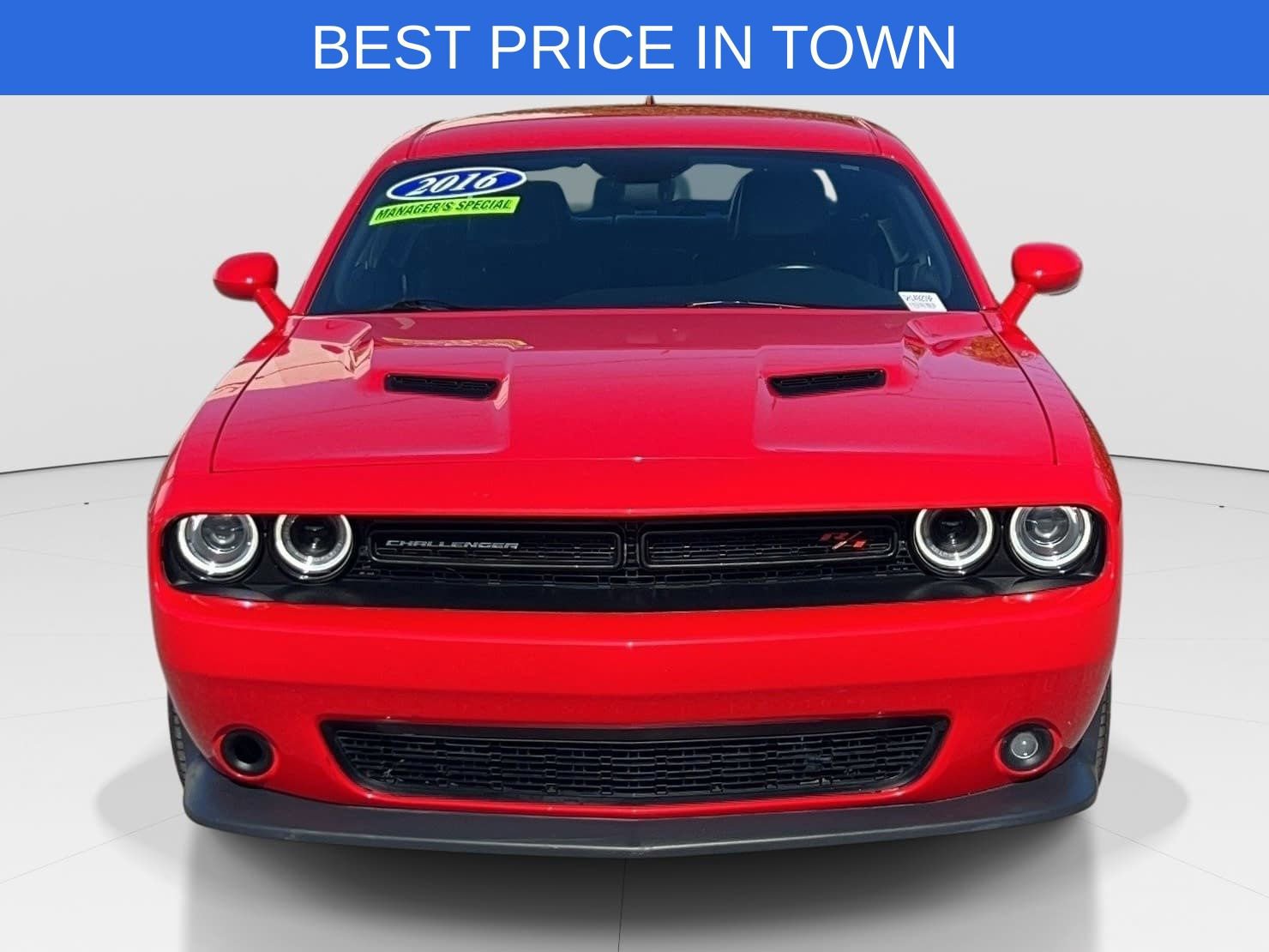Used 2016 Dodge Challenger R/T Scat Pack w/ Leather Interior Group RWD image 2