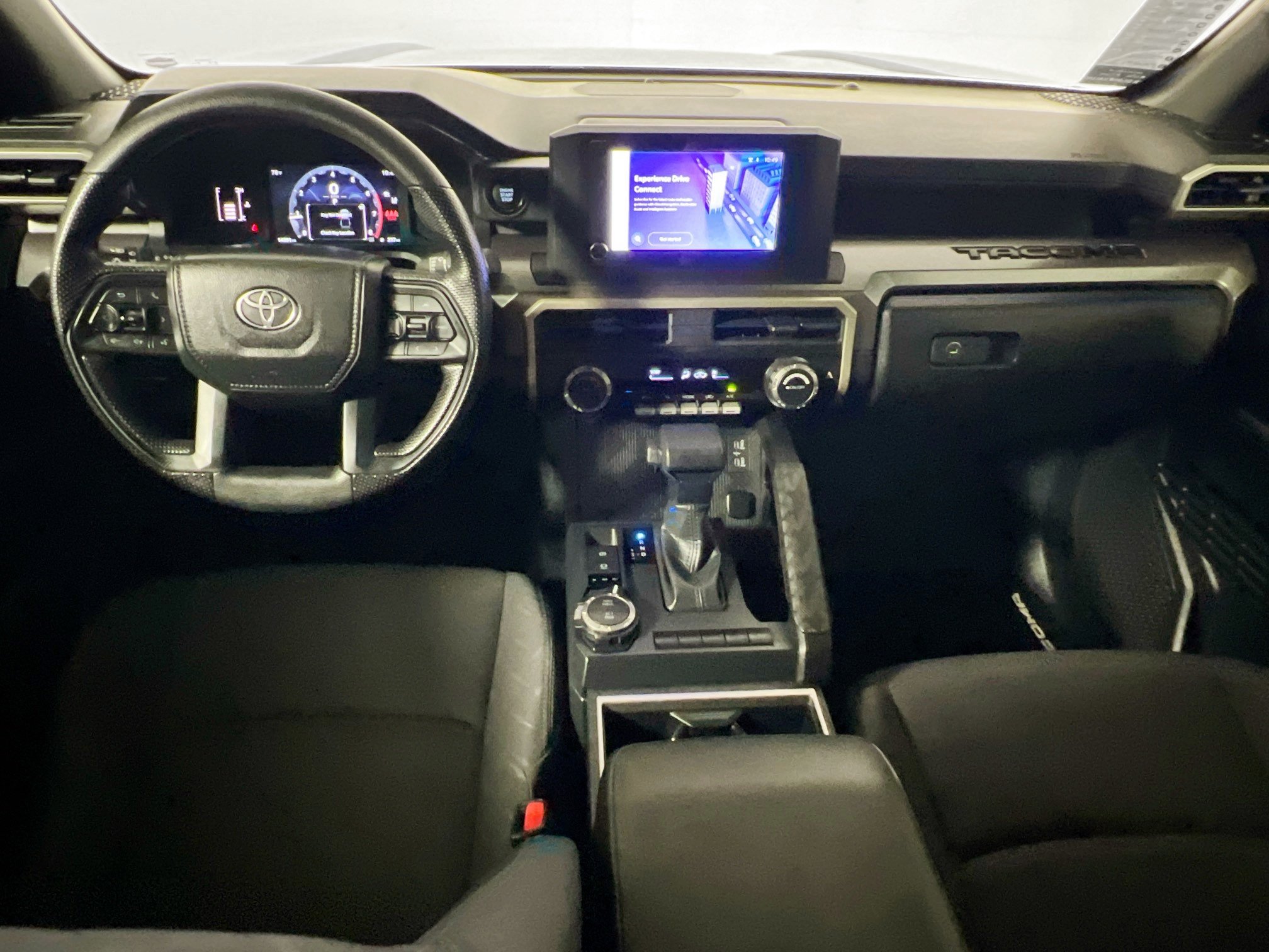 Used 2024 Toyota Tacoma SR5 AWD/4WD image 29