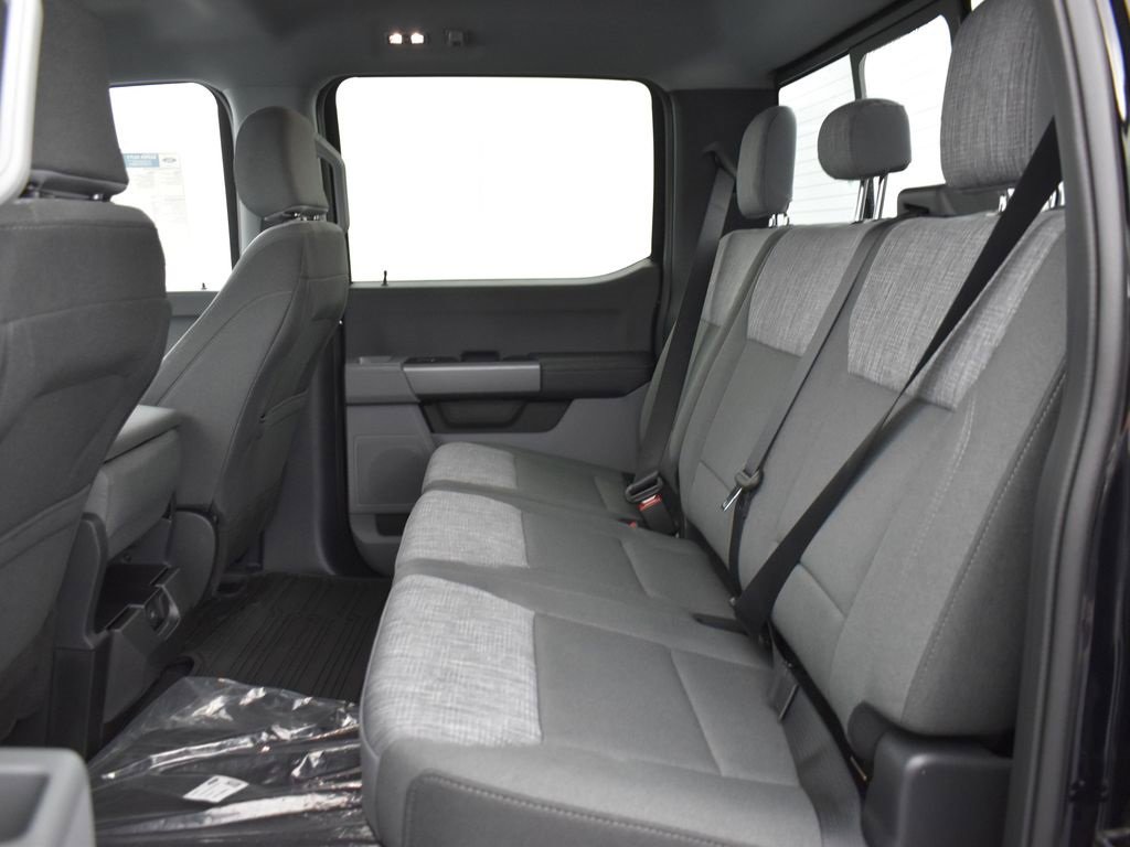 New 2026 Ford F250 XLT image 16