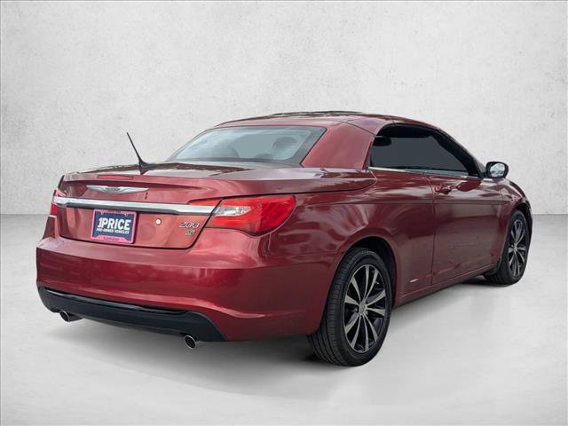 Used 2014 Chrysler 200 S image 5