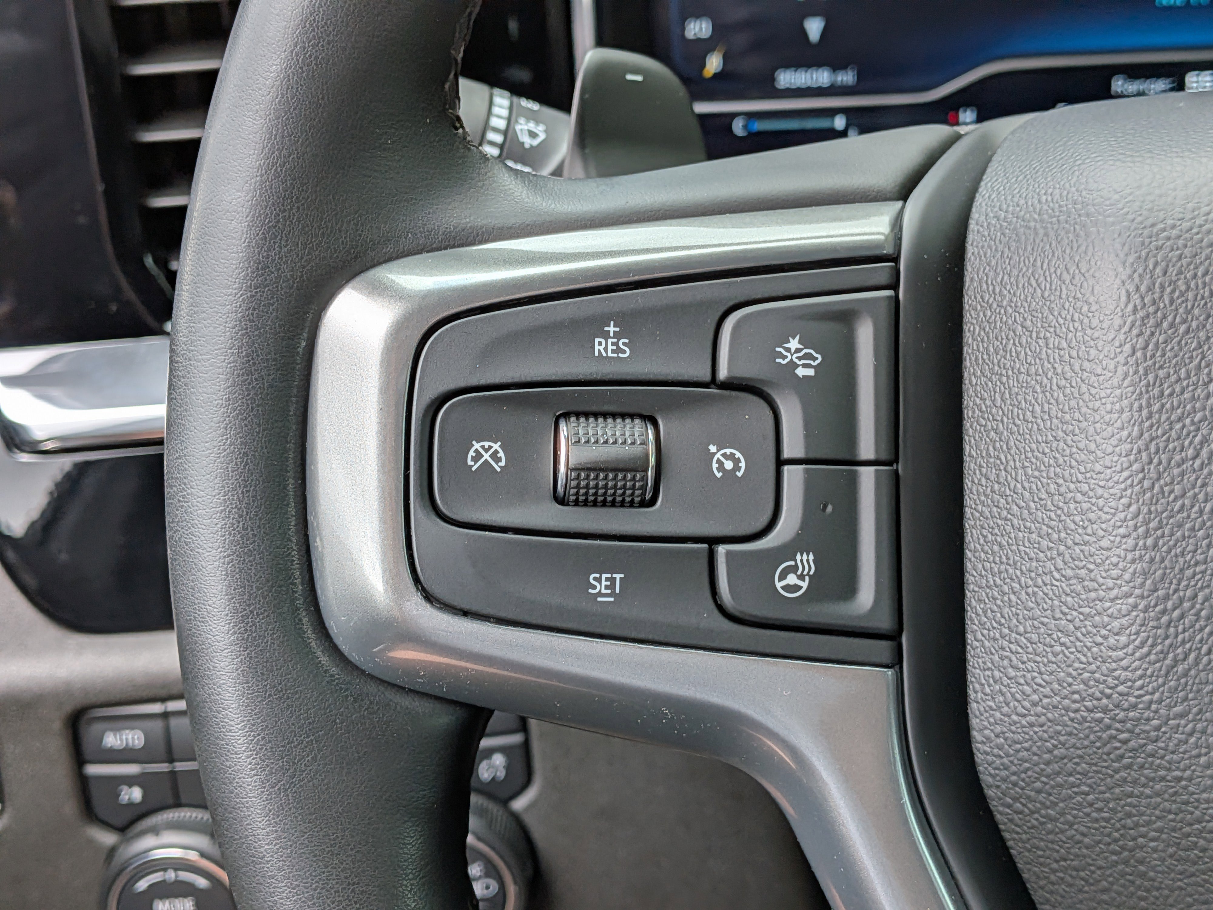 Used 2024 Chevrolet Silverado 1500 RST w/ Convenience Package II image 24