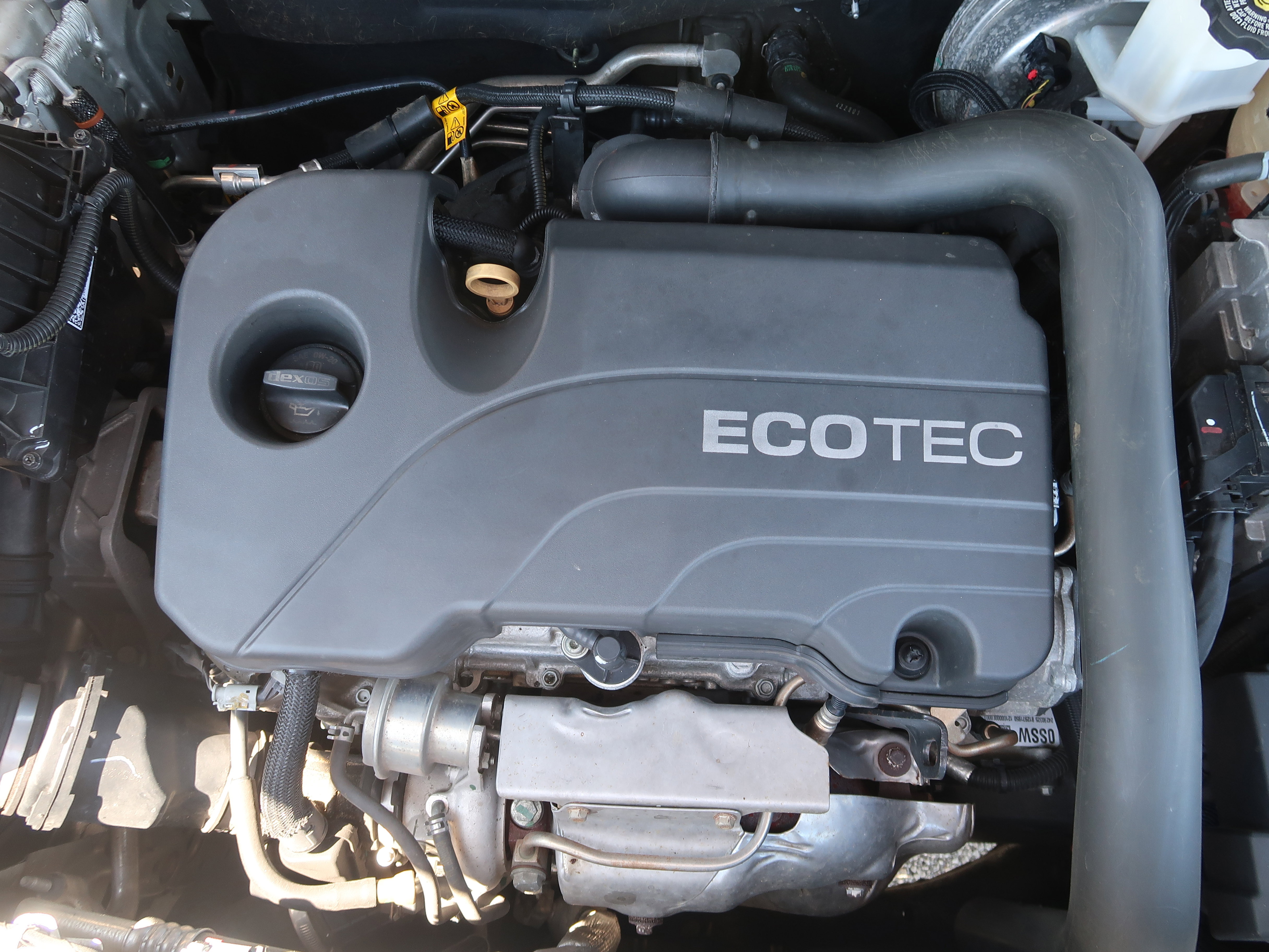 Used 2021 Chevrolet Equinox LT FWD image 39