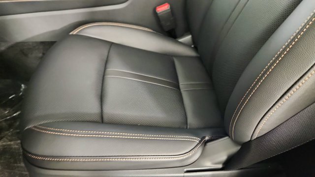 New 2026 MAZDA CX-90 Plug-In Hybrid w/Premium Sport AWD/4WD image 13