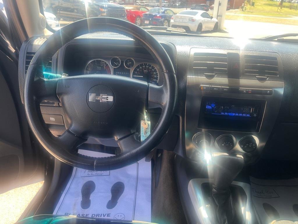 Used 2008 HUMMER H3 Luxury AWD/4WD image 14