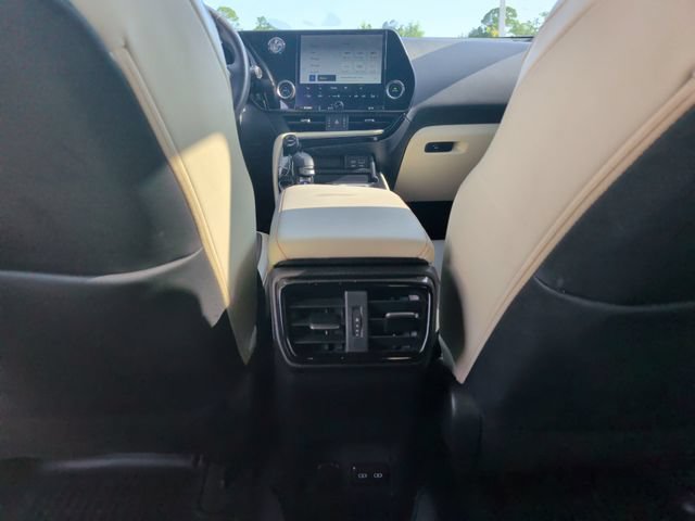 Used 2024 Lexus NX 250 FWD w/ Towing Package (2000 Lbs) image 30