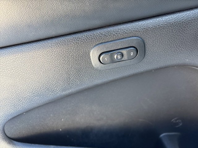 Used 2018 Jeep Grand Cherokee Limited image 21