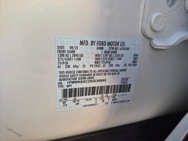 Used 2025 Ford Explorer ST AWD/4WD image 27