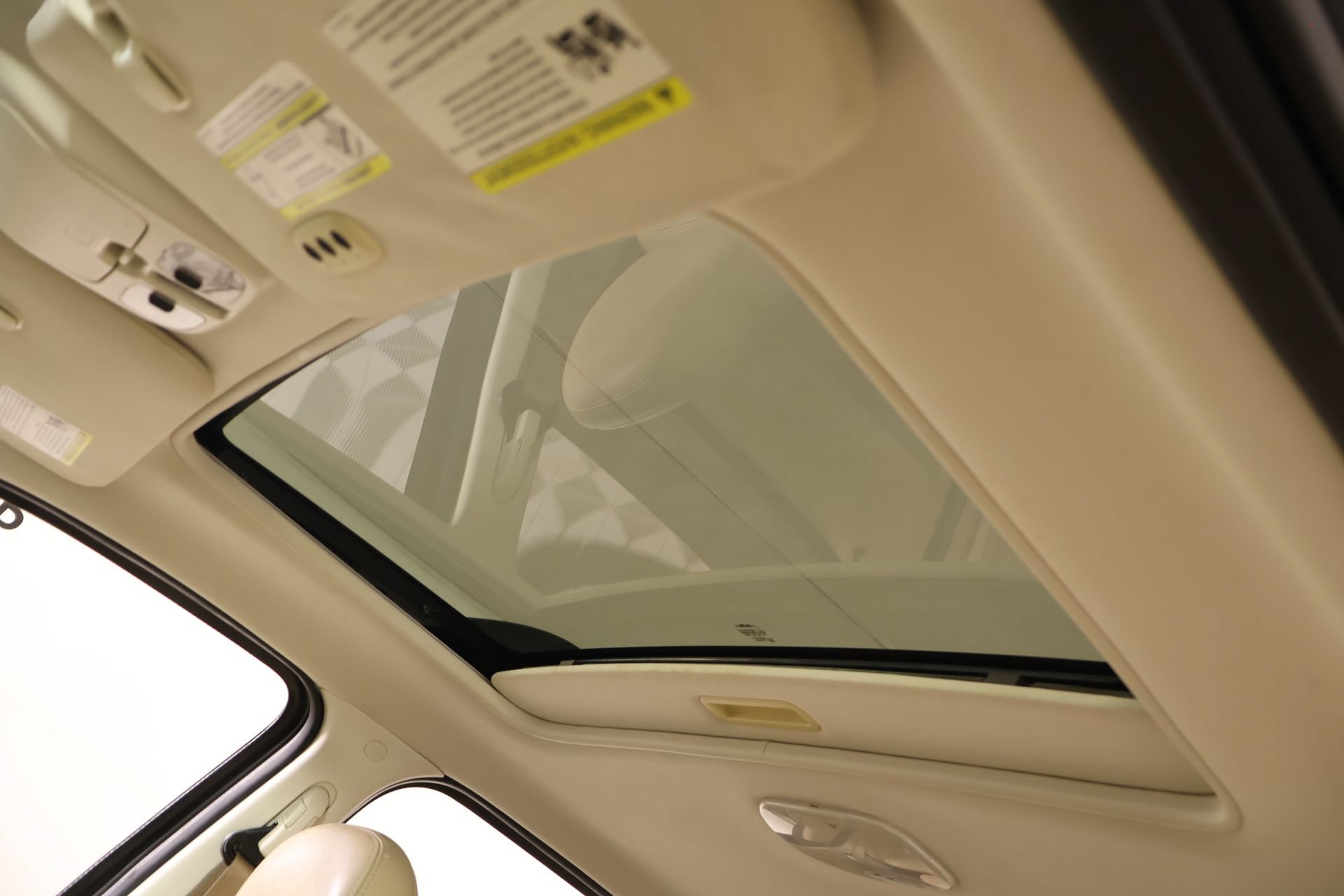 Used 2012 Ford Escape Limited FWD image 15