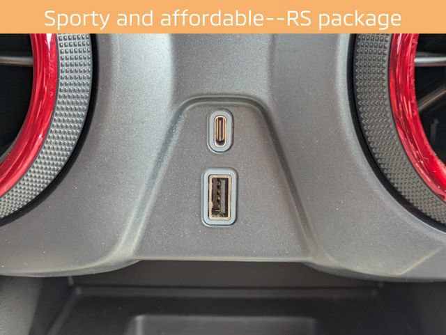 Used 2021 Chevrolet Blazer RS w/ Enhanced Convenience Package FWD image 23