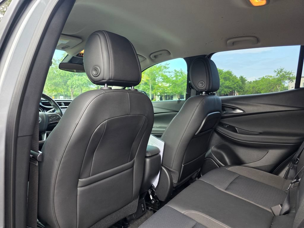 Used 2023 Buick Encore GX Select w/ Safety Package II FWD image 29
