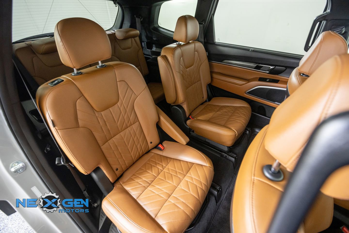 Used 2025 Kia Telluride EX X-Line AWD/4WD image 41