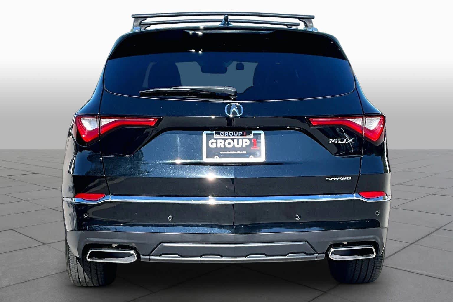 Used 2024 Acura MDX w/ Advance Package AWD/4WD image 4