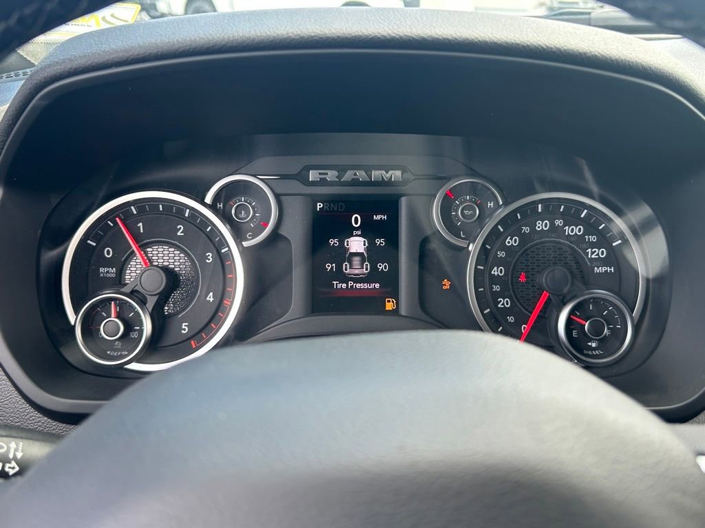 New 2025 RAM 2500 Big Horn image 38