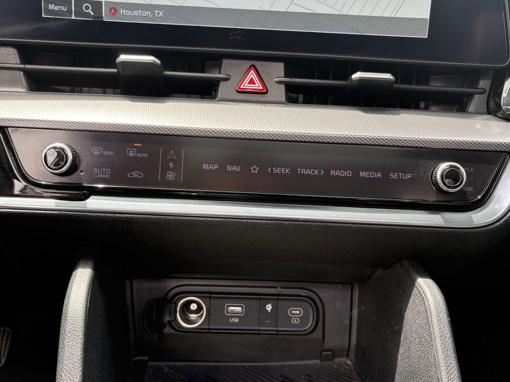 Used 2024 Kia Sportage SX image 21