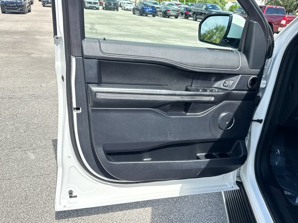Certified 2020 Ford Expedition Max XLT w/ Equipment Group 202A RWD image 13