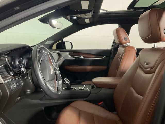 Used 2023 Cadillac XT5 Sportv w/ Technology Package AWD/4WD image 24