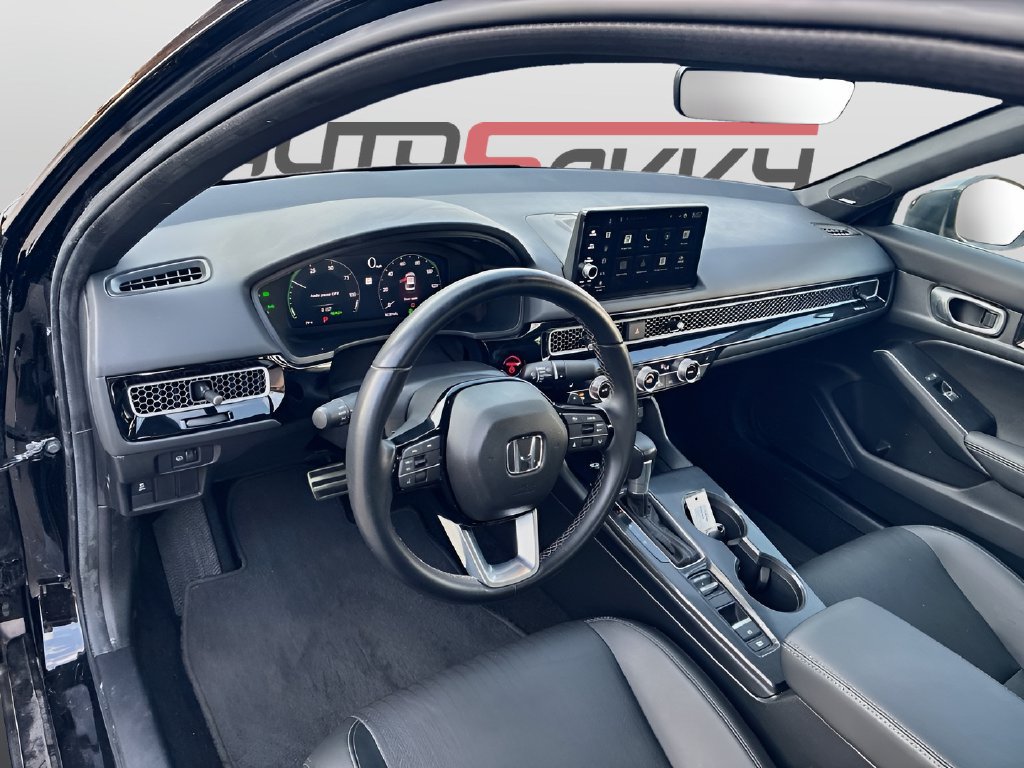 Used 2025 Honda Civic Sport Touring image 9