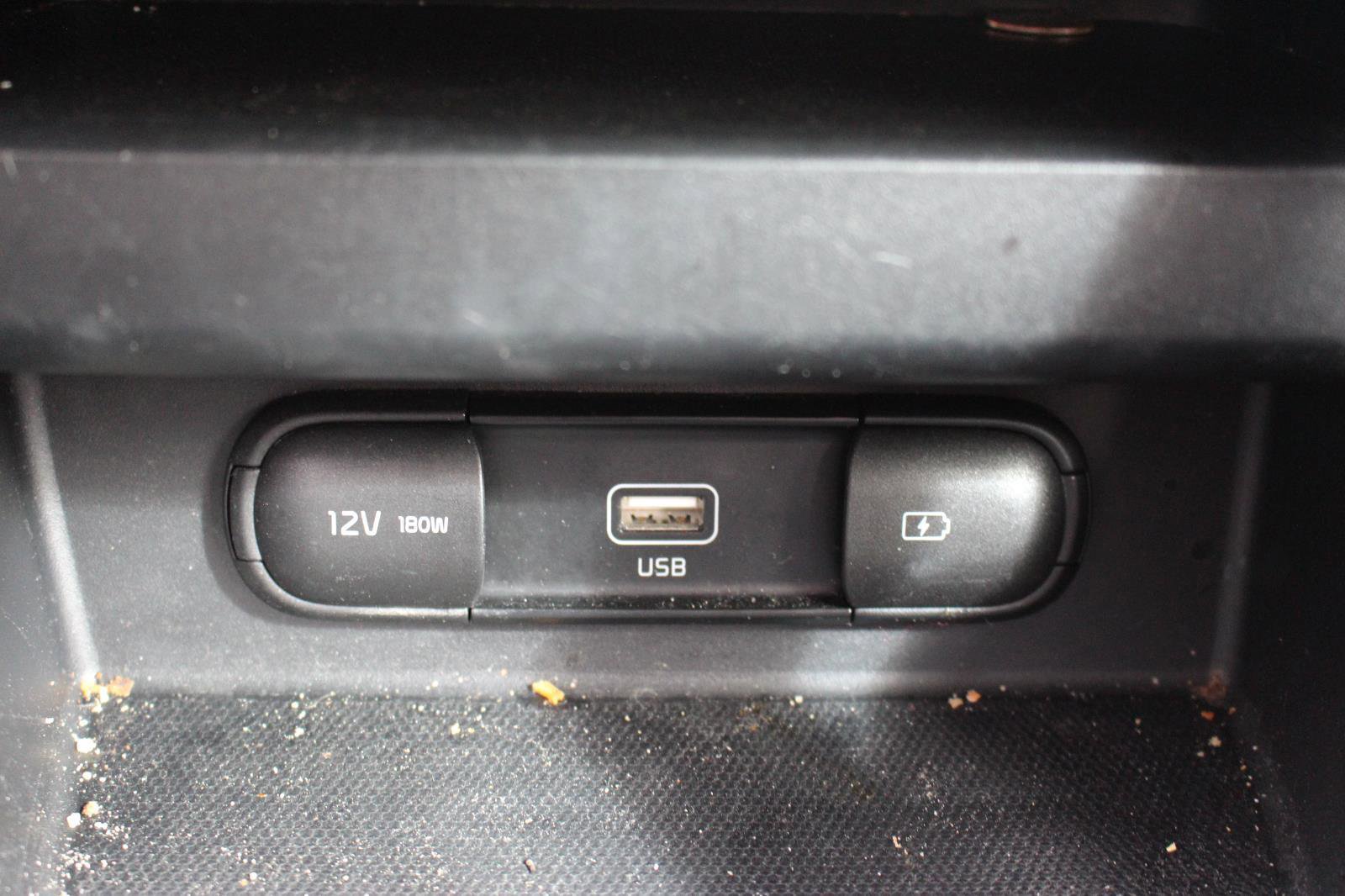 Certified 2022 Kia Seltos S image 27