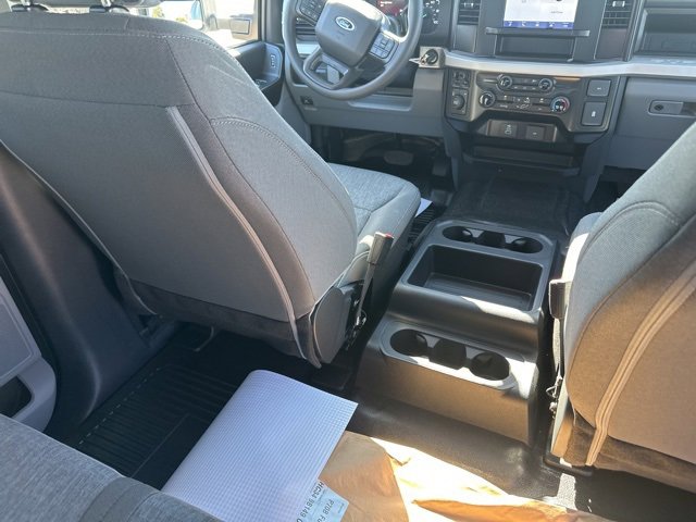 New 2026 Ford F350 XL w/ XL Chrome Package image 17