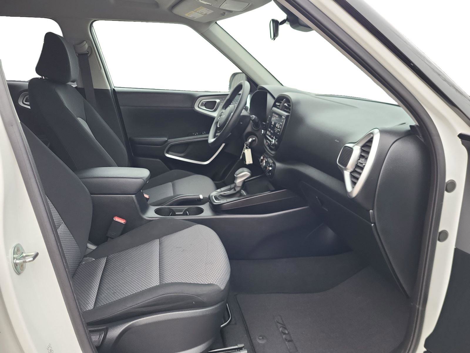 Used 2022 Kia Soul LX w/ Technology Package image 24