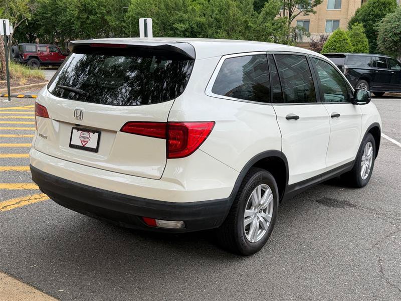 Used 2018 Honda Pilot LX image 9