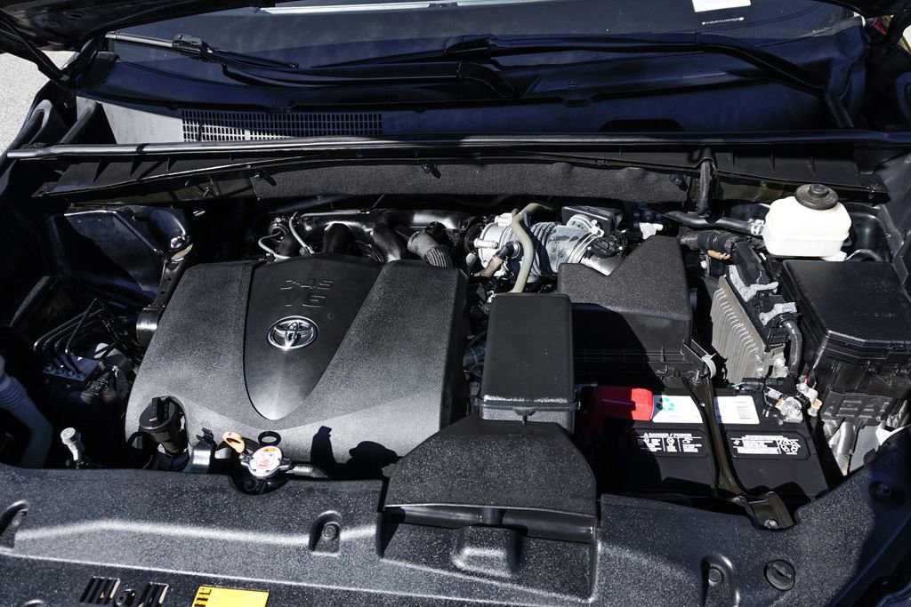 Used 2018 Toyota Highlander Limited Platinum image 15