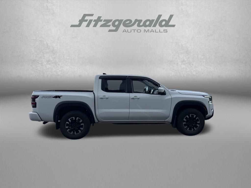Used 2022 Nissan Frontier PRO-4X w/ Technology Package AWD/4WD image 9